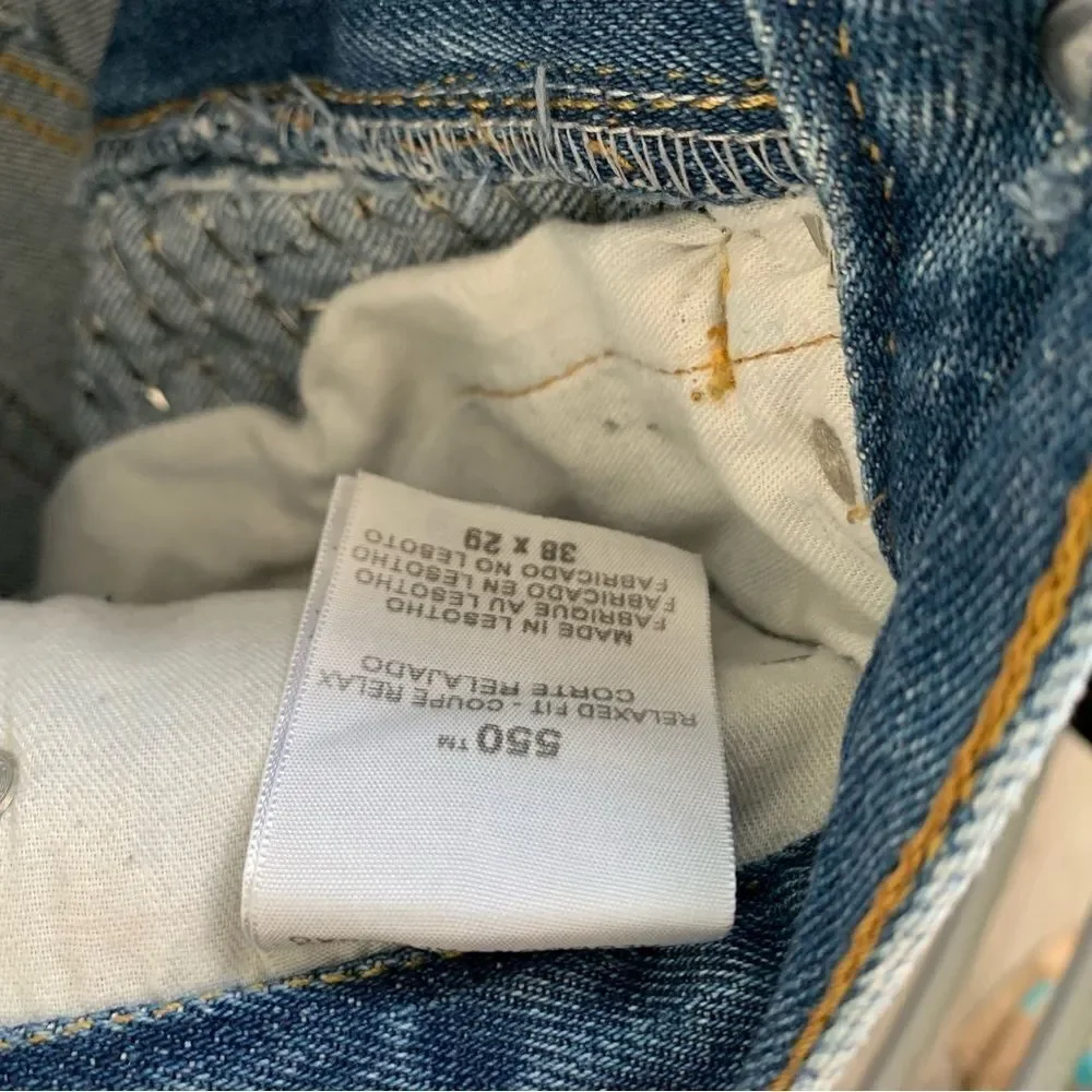 LEVIS 550 DENIM STUDDED CUTOFF SHORTS